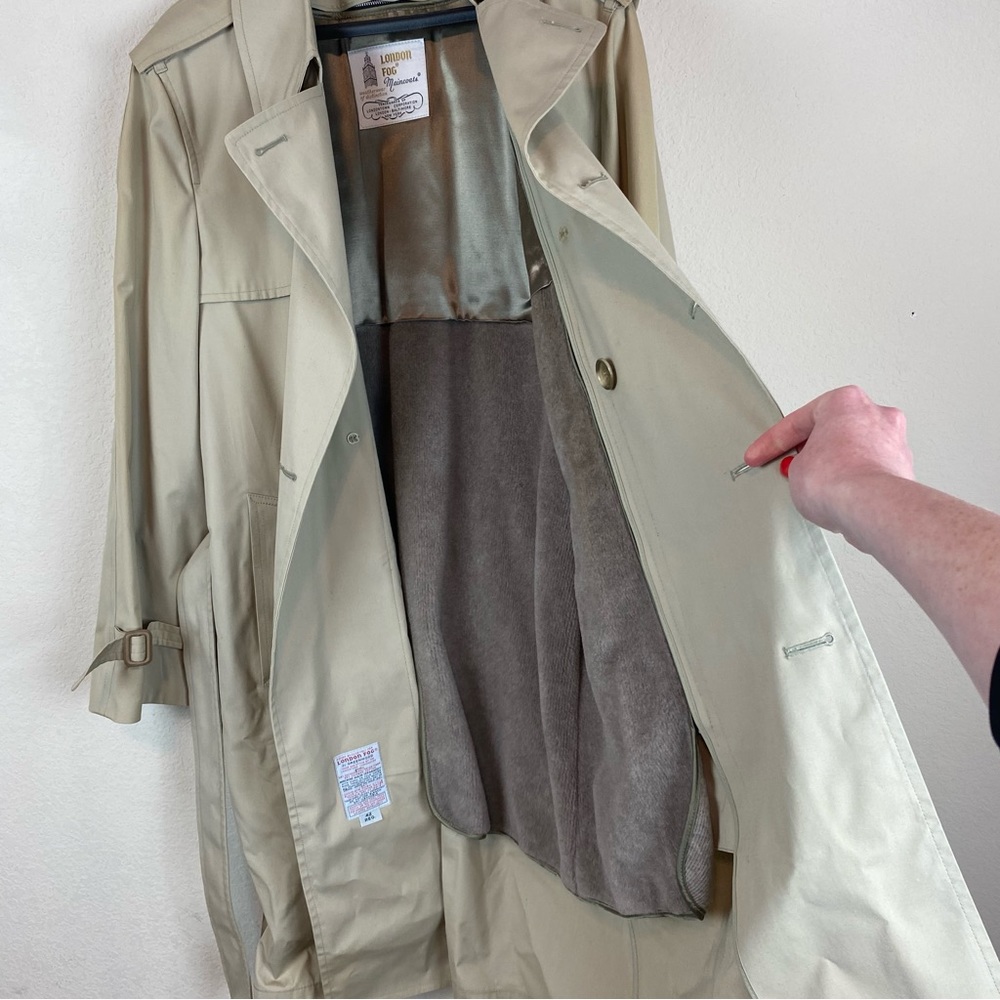London Fog Beige Maincoat - Picture 3 of 7